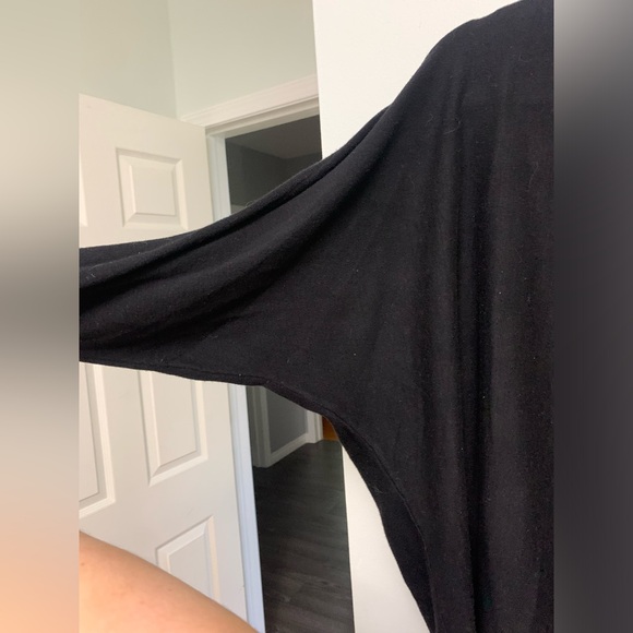 Cyrus black womens long sleeve sweater - Picture 3 of 5